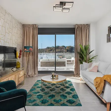 Apartment Cala De Mijas 2 Bedroom With Parking And Pool La Cala De Mijas